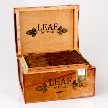 Leaf by Oscar Maduro Toro 1/20