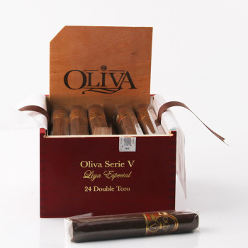 Oliva Serie V Double Toro 1/24