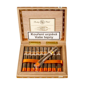 Rocky Patel Cigar Smoking World Championship Mareva 1/10